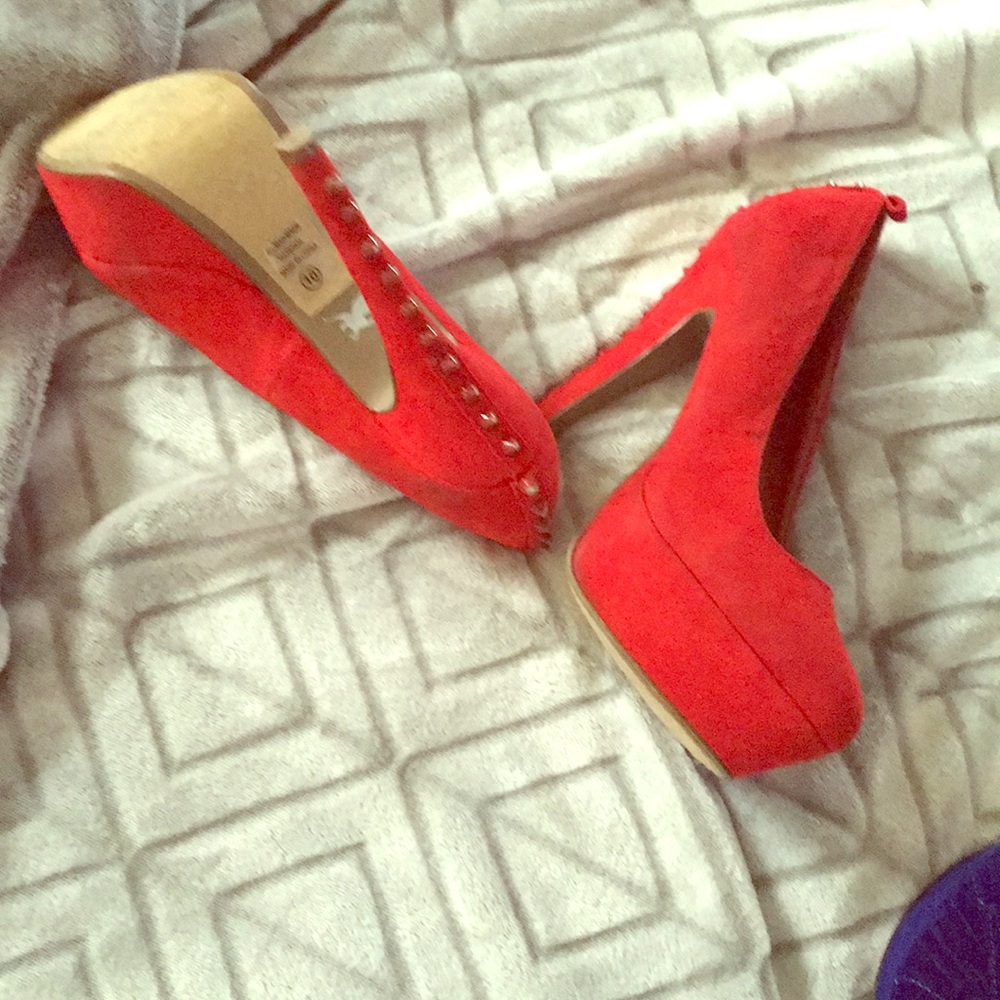Size 10 red belt with spikes high stiletto heel